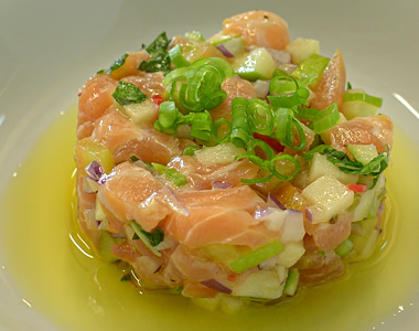 Tartar de Salmão com Maçã Verde