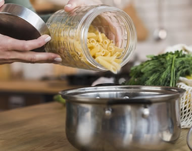 Posso Colocar Azeite na Água do Macarrão?